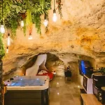 La Grotte Fleurie - Classe 5 Etoiles