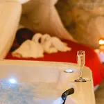 La Grotte Fleurie - Classe 5 Etoiles * Mussidan