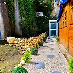 La Grotte Fleurie - Classe 5 Etoiles * Mussidan