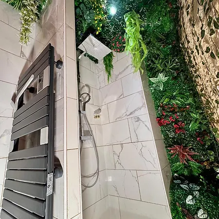 Holiday home La Grotte Fleurie - Classe 5 Etoiles