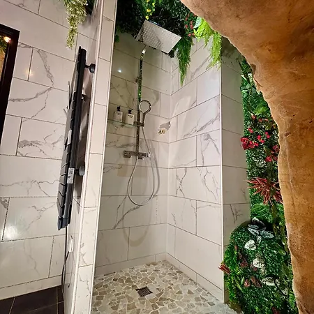 La Grotte Fleurie - Classe 5 Etoiles Prázdninový dům