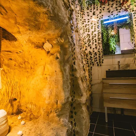 Holiday home La Grotte Fleurie - Classe 5 Etoiles *