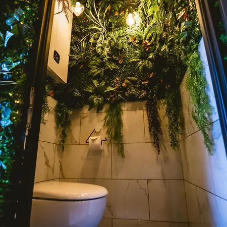 La Grotte Fleurie - Classe 5 Etoiles Mussidan