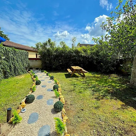 La Grotte Fleurie - Classe 5 Etoiles Holiday home *