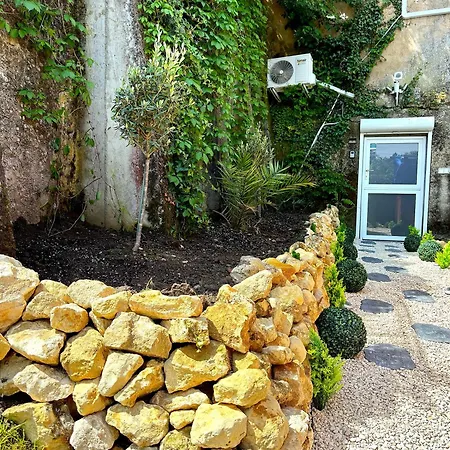 La Grotte Fleurie - Classee 5 Etoiles * Mussidan