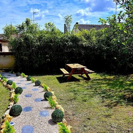 La Grotte Fleurie - Classe 5 Etoiles Holiday home