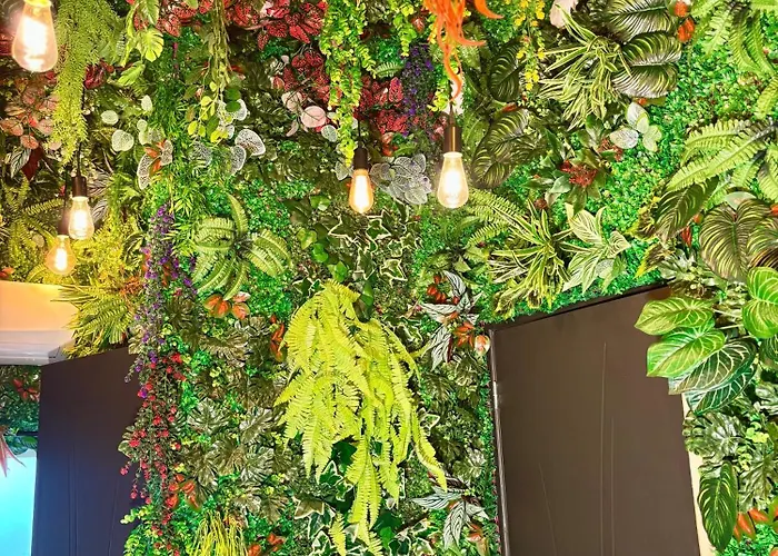 La Grotte Fleurie - Classe 5 Etoiles Ferienhaus Mussidan