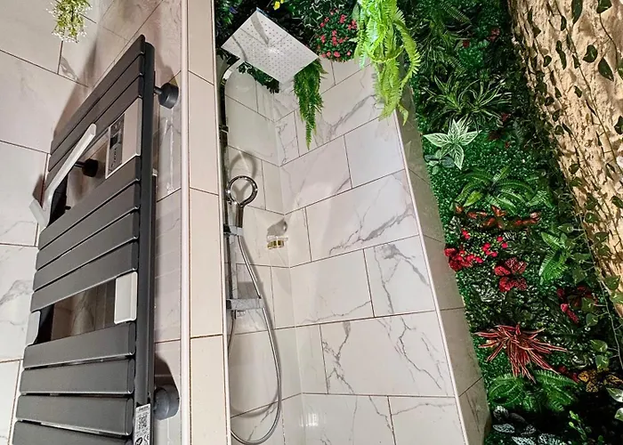 Ferienhaus La Grotte Fleurie - Classe 5 Etoiles