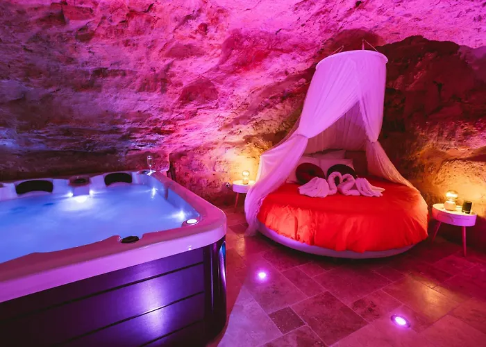 La Grotte Fleurie - Classe 5 Etoiles Ferienhaus *