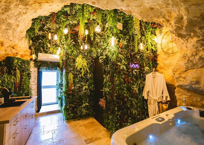 Ferienhaus La Grotte Fleurie - Classe 5 Etoiles