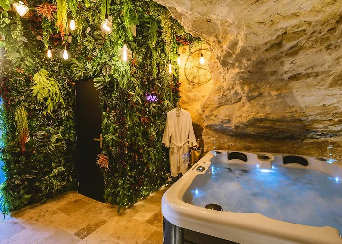 La Grotte Fleurie - Classe 5 Etoiles