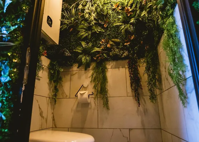 La Grotte Fleurie - Classe 5 Etoiles Mussidan