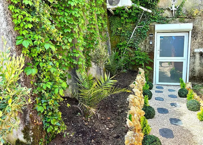 La Grotte Fleurie - Classe 5 Etoiles